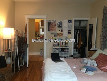 Boston - 2 Beds, 1 Baths