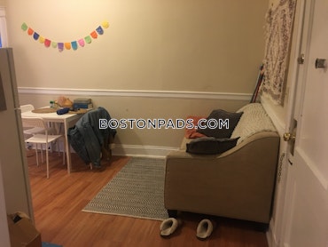 Boston - 2 Beds, 1 Baths