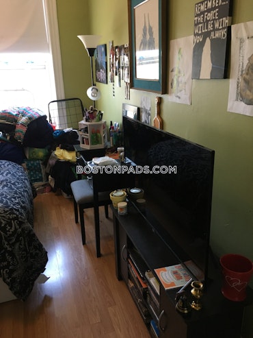 Boston - 3 Beds, 1 Baths