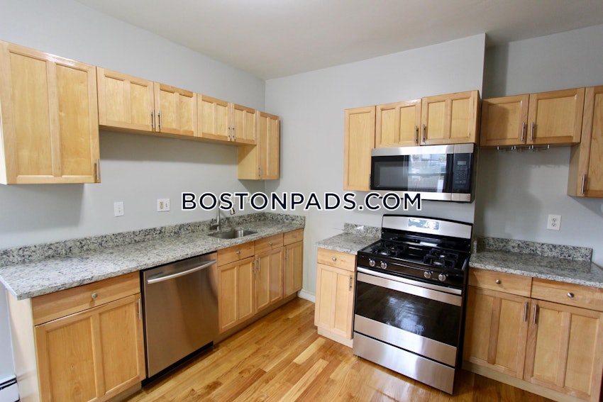 REVERE - 3 Beds, 1.5 Baths - Image 1