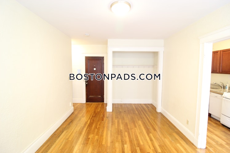 Fellsway West, Medford