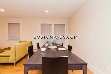 Boston - 5 Beds, 2 Baths