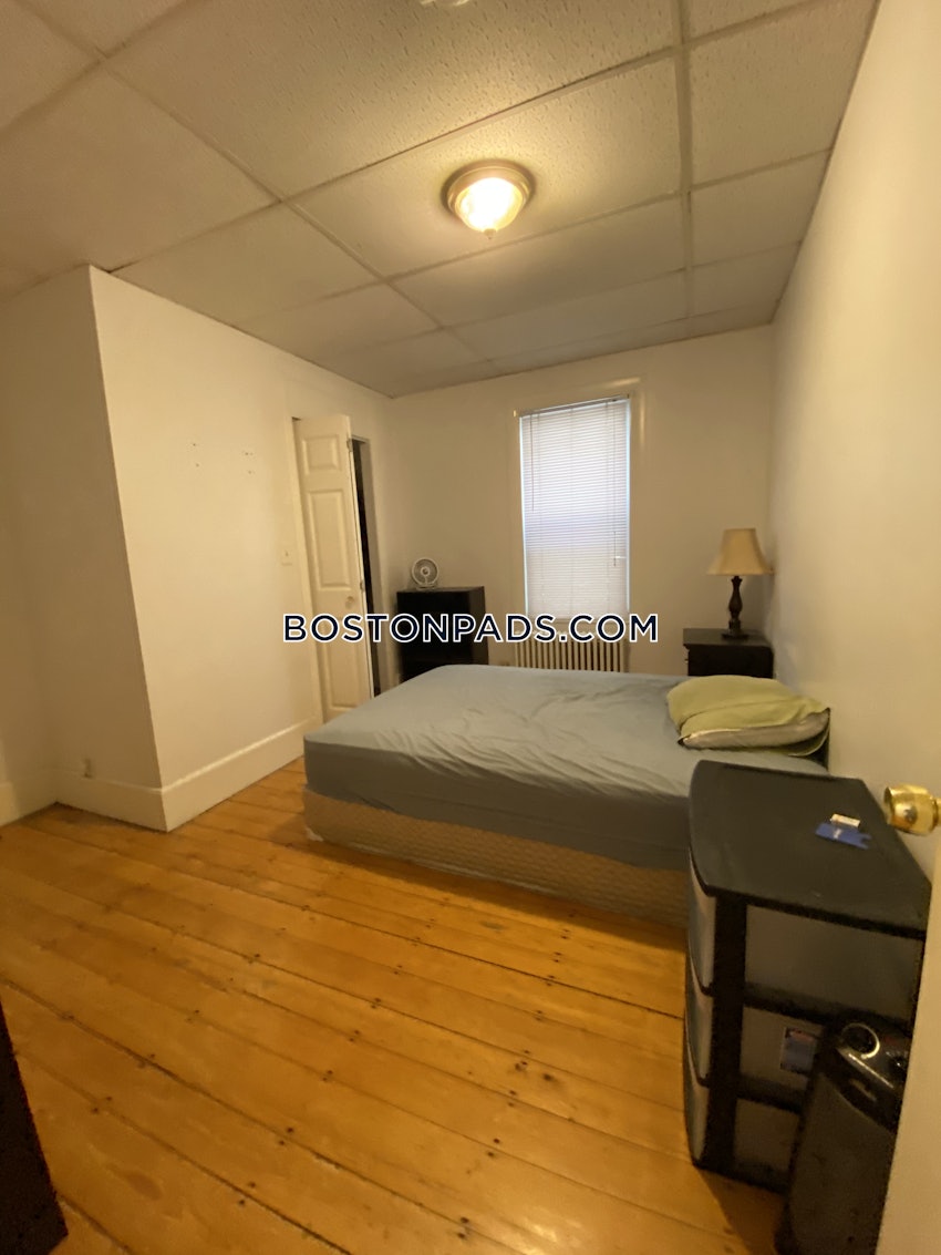 BOSTON - SOUTH BOSTON - EAST SIDE - 3 Beds, 1 Bath - Image 5