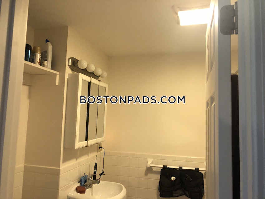 BOSTON - BRIGHTON - OAK SQUARE - 2 Beds, 1 Bath - Image 43