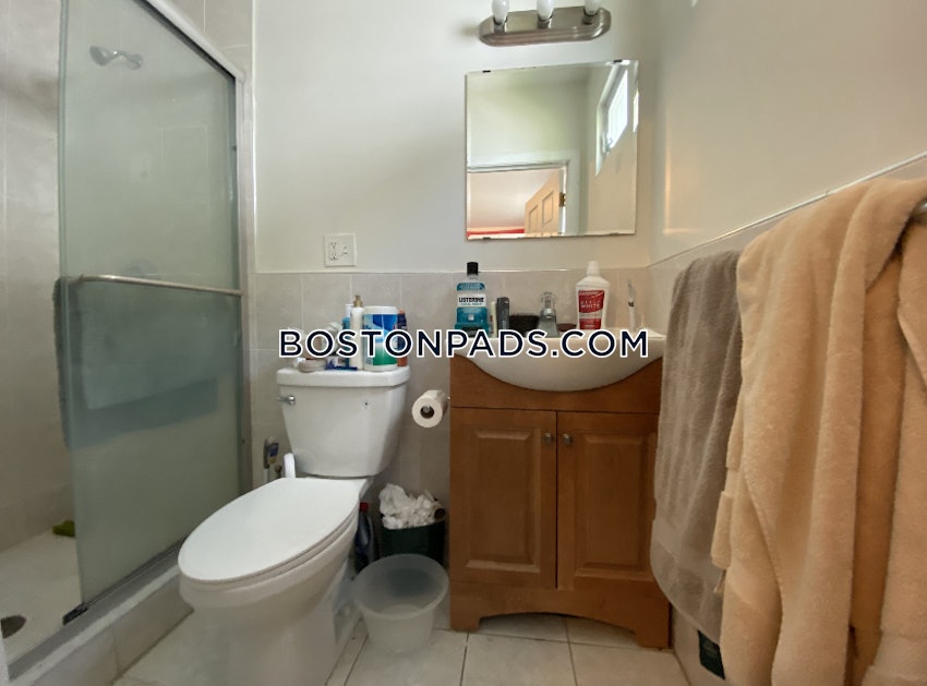 BOSTON - BRIGHTON - OAK SQUARE - 3 Beds, 2 Baths - Image 11