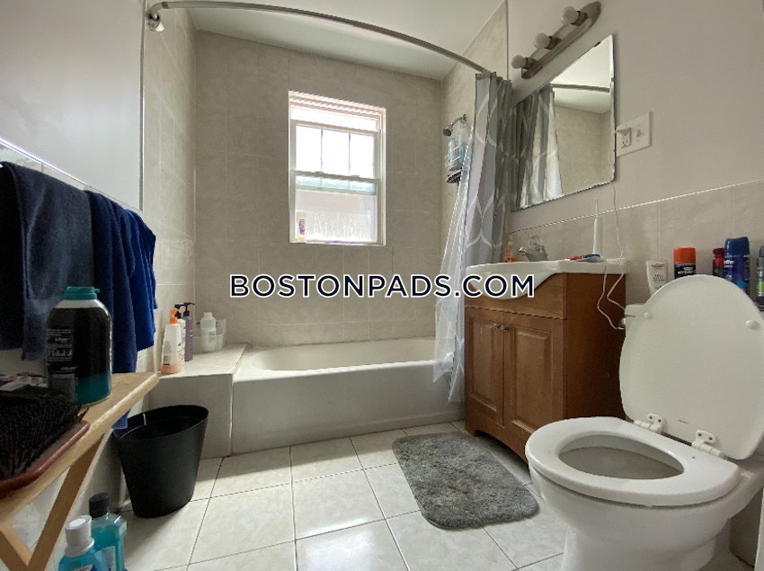 BOSTON - BRIGHTON - OAK SQUARE - 3 Beds, 2 Baths - Image 12