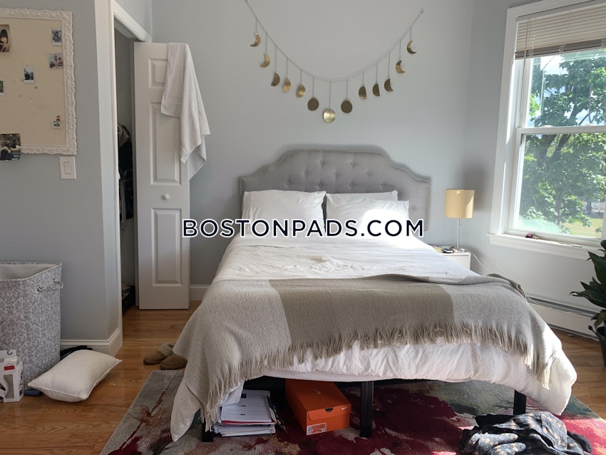 CAMBRIDGE - CENTRAL SQUARE/CAMBRIDGEPORT - 3 Beds, 2 Baths - Image 25