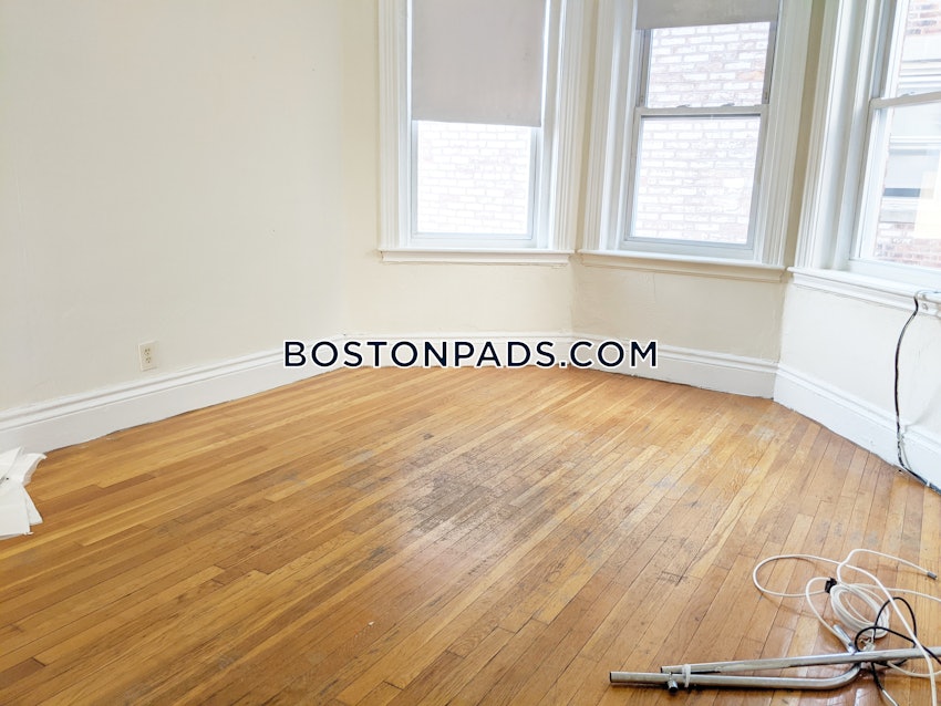 BOSTON - ALLSTON - Studio , 1 Bath - Image 11