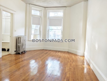 Boston - 0 Beds, 1 Baths