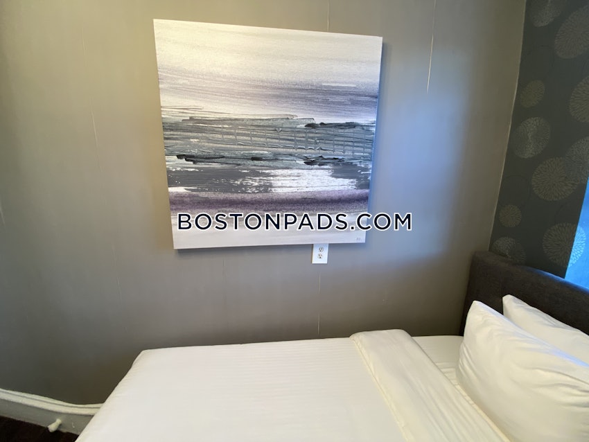BOSTON - BAY VILLAGE - Studio , 1 Bath - Image 4