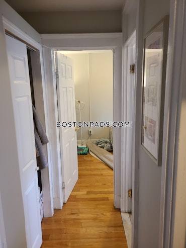 Boston - 2 Beds, 1 Baths