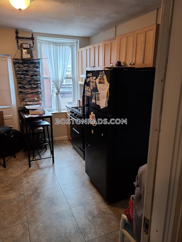 Boston - 2 Beds, 1 Baths