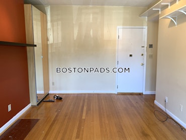 Boston - 1 Beds, 1 Baths