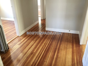 Boston - 4 Beds, 2 Baths