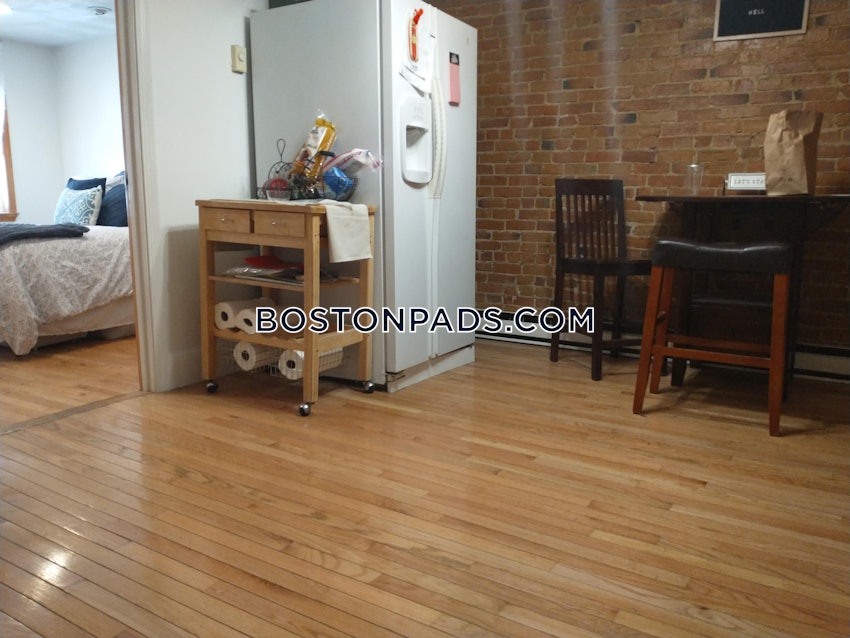 BOSTON - SOUTH BOSTON - EAST SIDE - 3 Beds, 2 Baths - Image 16