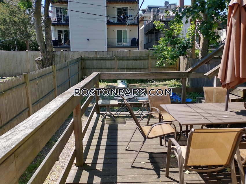 BOSTON - SOUTH BOSTON - EAST SIDE - 3 Beds, 1 Bath - Image 3