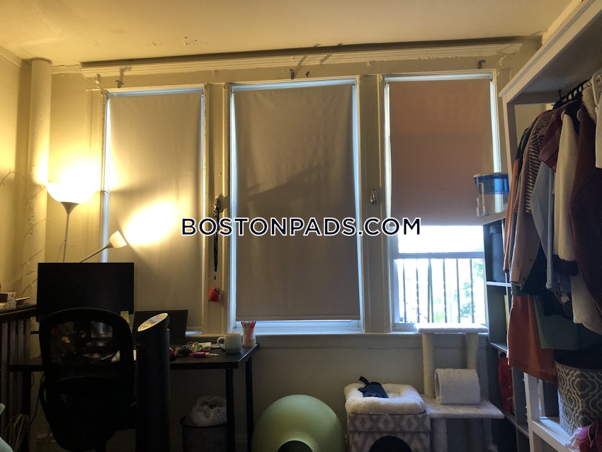 BOSTON - BRIGHTON- WASHINGTON ST./ ALLSTON ST. - 2 Beds, 1 Bath - Image 10