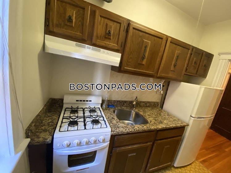 Washington St., Malden