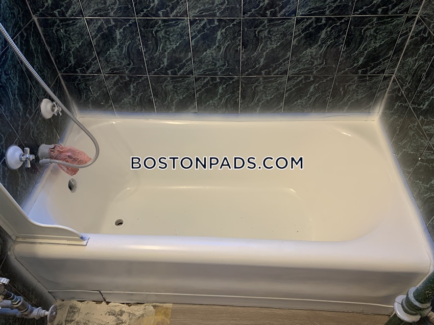 BOSTON - ALLSTON/BRIGHTON BORDER - 1 Bed, 1 Bath - Image 20