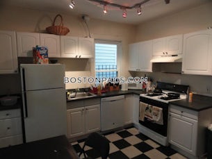 somerville-3-beds-1-bath-union-square-3885-4562107