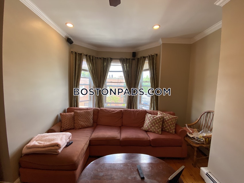 BOSTON - SOUTH BOSTON - EAST SIDE - 4 Beds, 1.5 Baths - Image 2