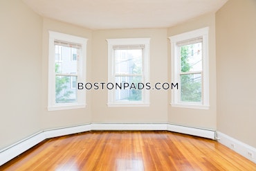 Boston - 3 Beds, 1 Baths