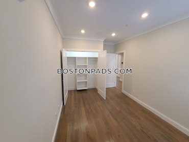 Boston - 2 Beds, 1 Baths