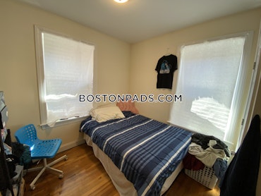 Boston - 4 Beds, 2 Baths