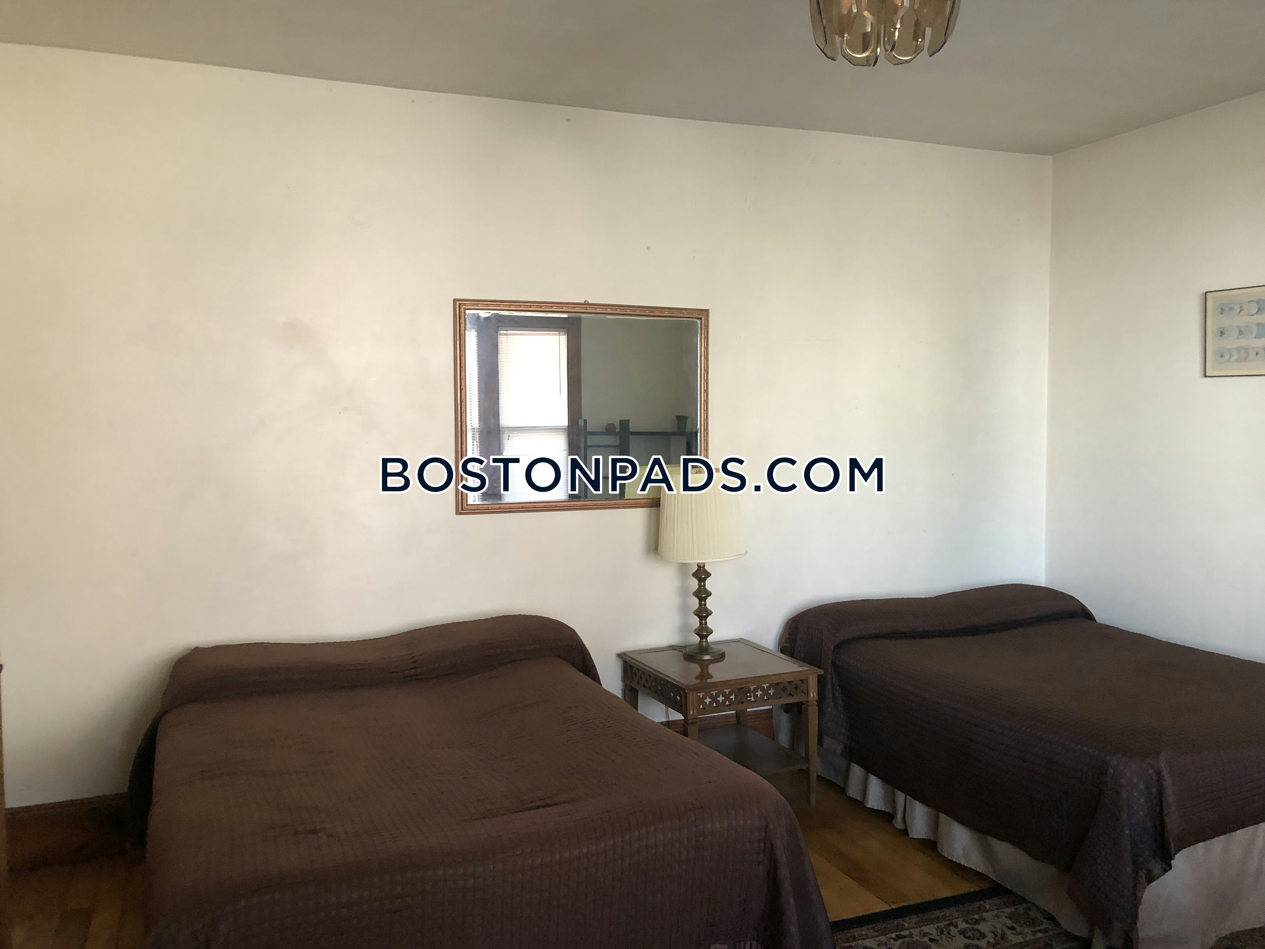 Boston - 2 Beds, 1 Baths