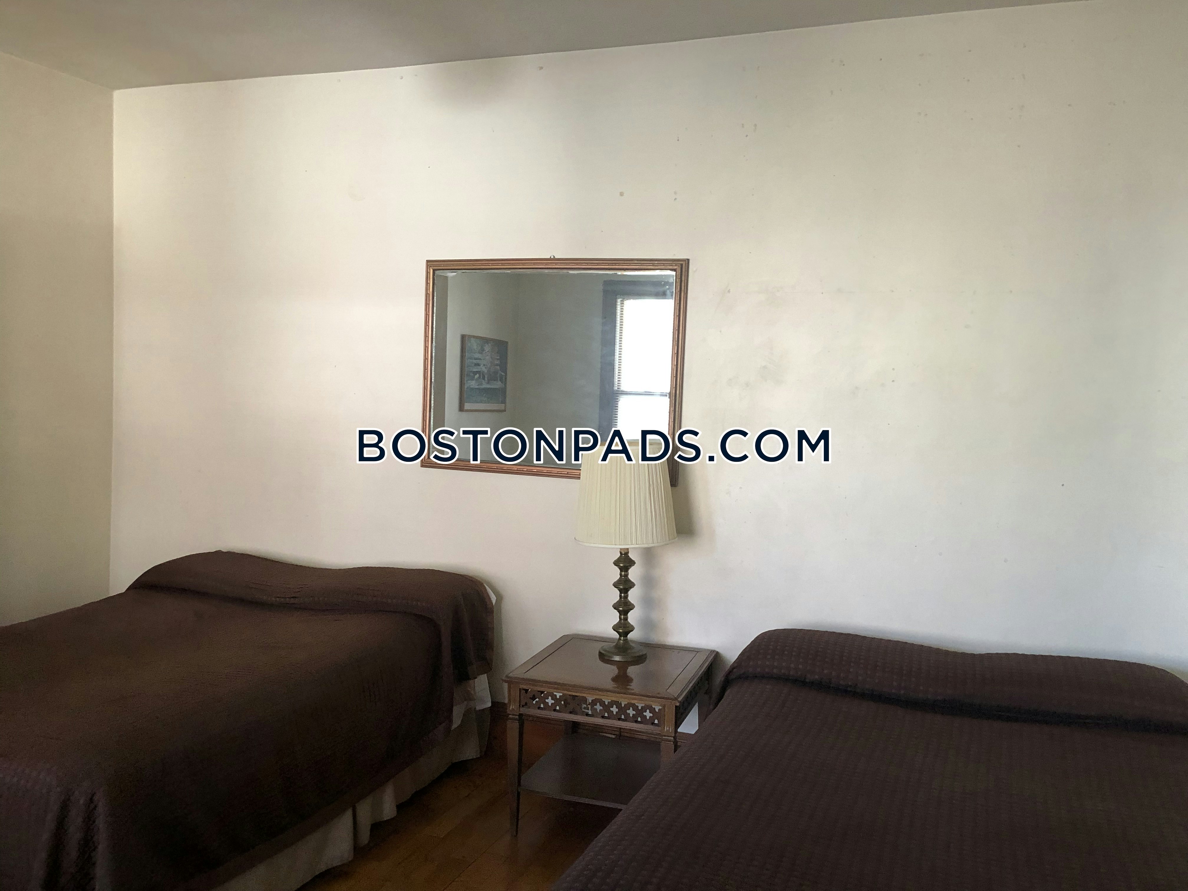 Boston - 2 Beds, 1 Baths