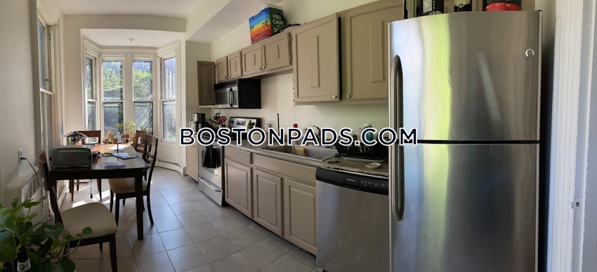 BOSTON - SOUTH END - 3 Beds, 2.5 Baths - Image 11