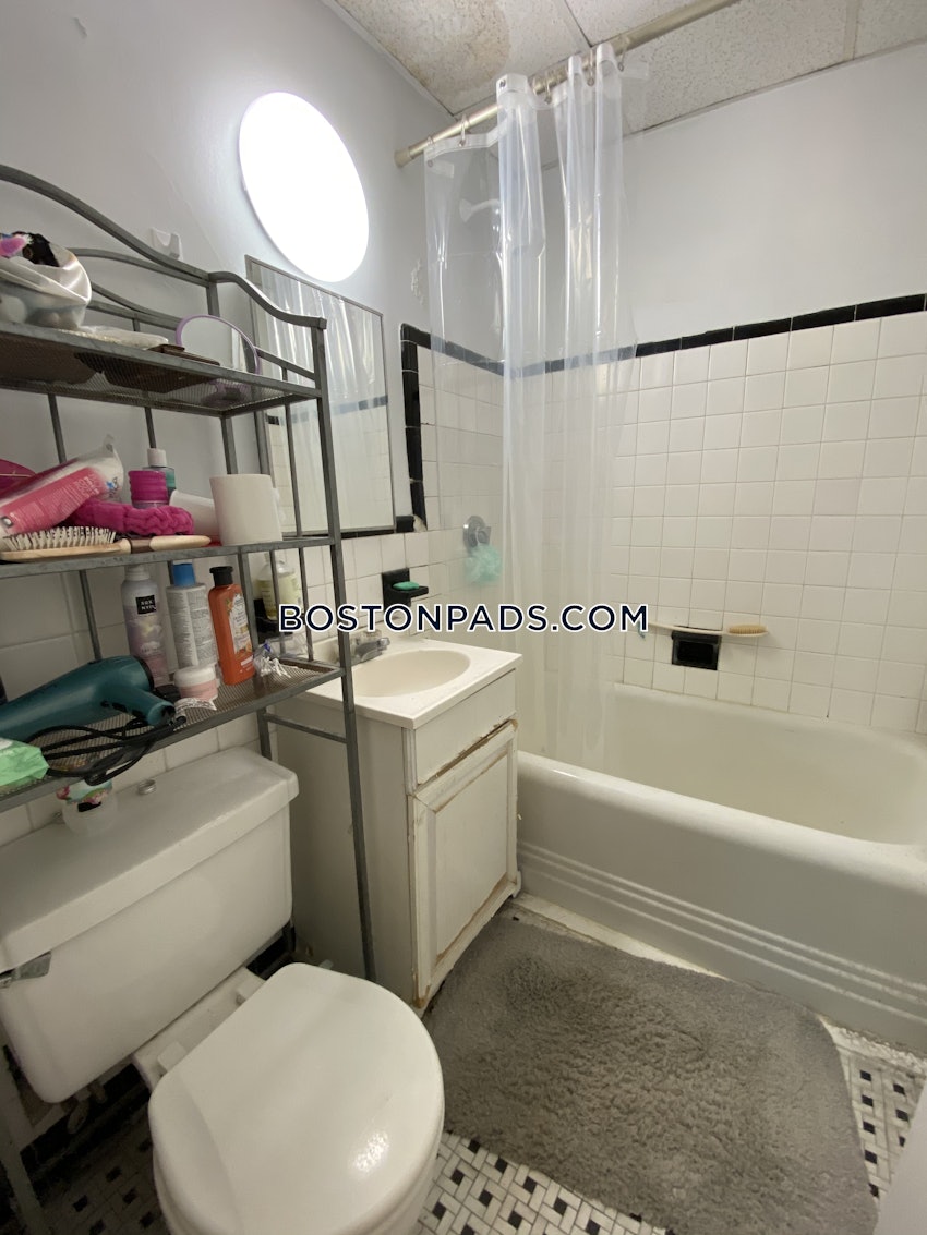 BOSTON - FENWAY/KENMORE - 2 Beds, 1 Bath - Image 29