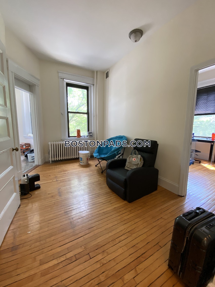 BOSTON - FENWAY/KENMORE - 2 Beds, 1 Bath - Image 2