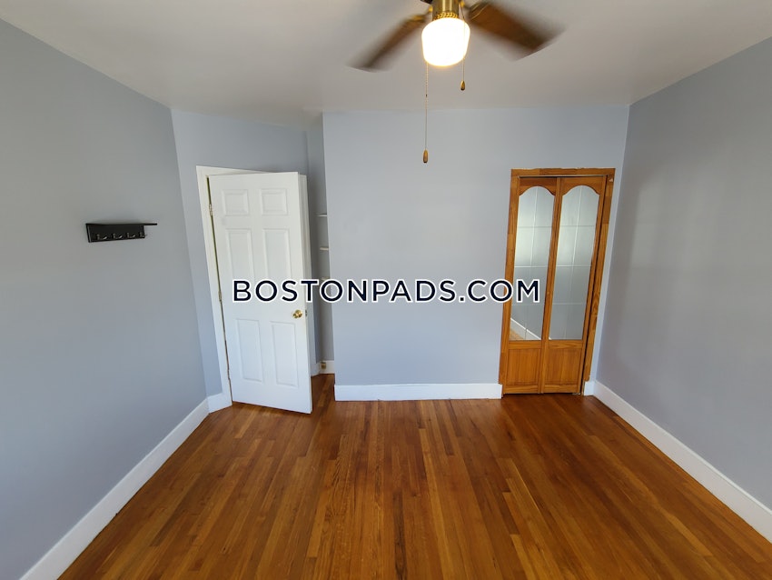 BOSTON - BRIGHTON - BRIGHTON CENTER - 4 Beds, 1 Bath - Image 2