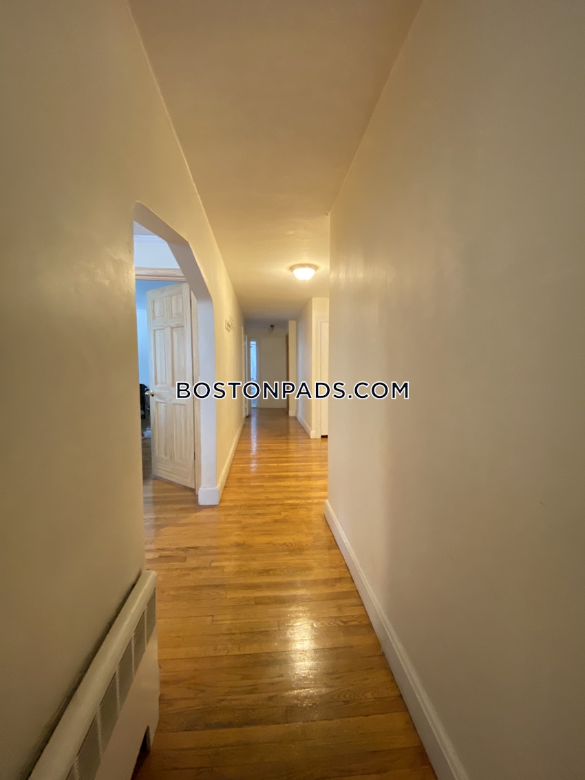 BROOKLINE - CHESTNUT HILL - 2 Beds, 1 Bath - Image 3