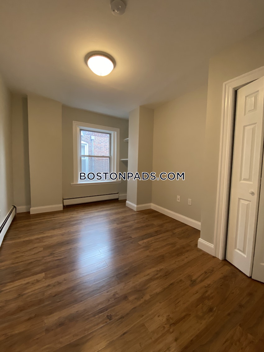 BOSTON - NORTH END - 3 Beds, 1 Bath - Image 22