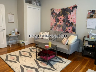 Boston - 2 Beds, 1 Baths