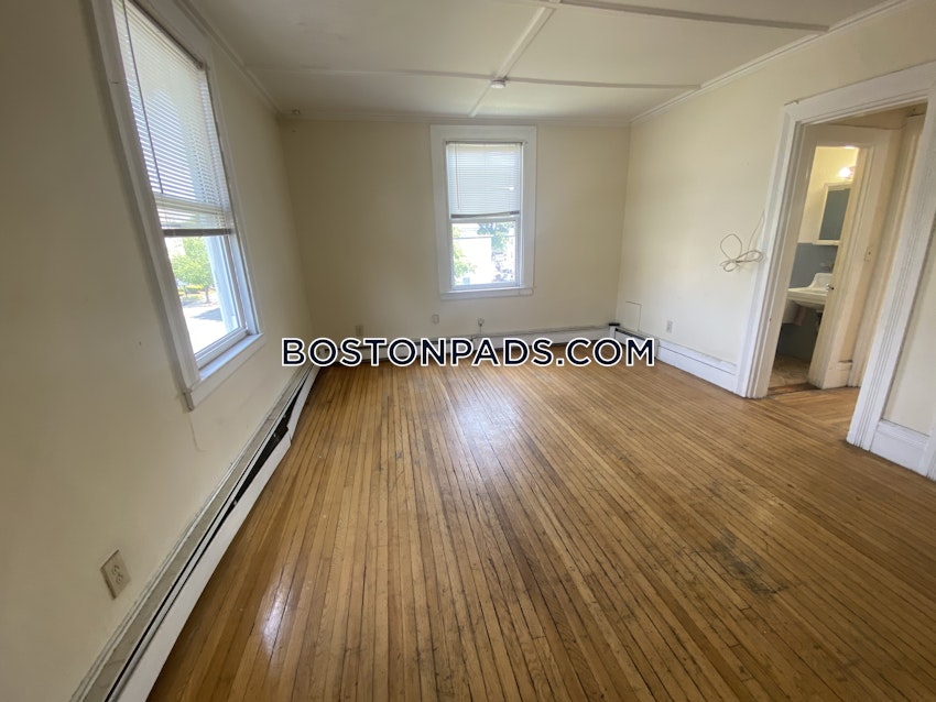 LYNN - 1 Bed, 1 Bath - Image 16