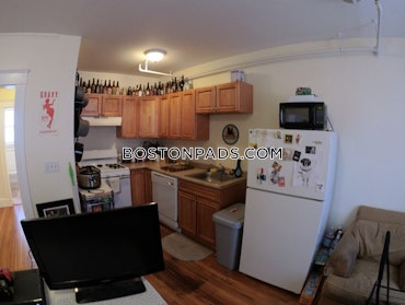 Boston - 2 Beds, 1 Baths