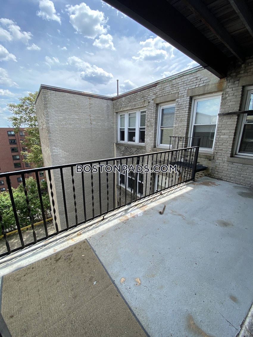 BOSTON - BRIGHTON- WASHINGTON ST./ ALLSTON ST. - 2 Beds, 1 Bath - Image 10