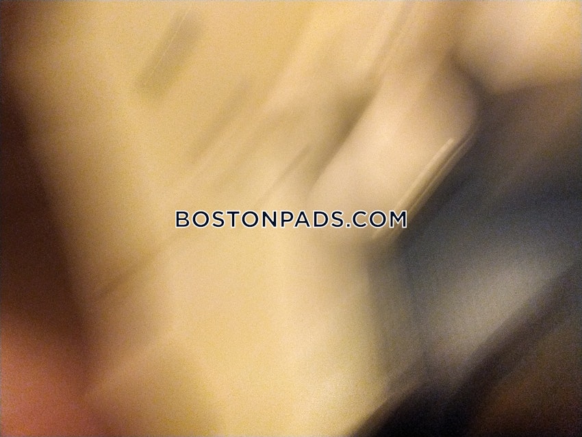 BOSTON - BACK BAY - 2 Beds, 1.5 Baths - Image 16