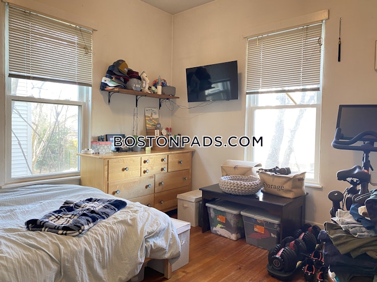 Raymond Ave., Somerville