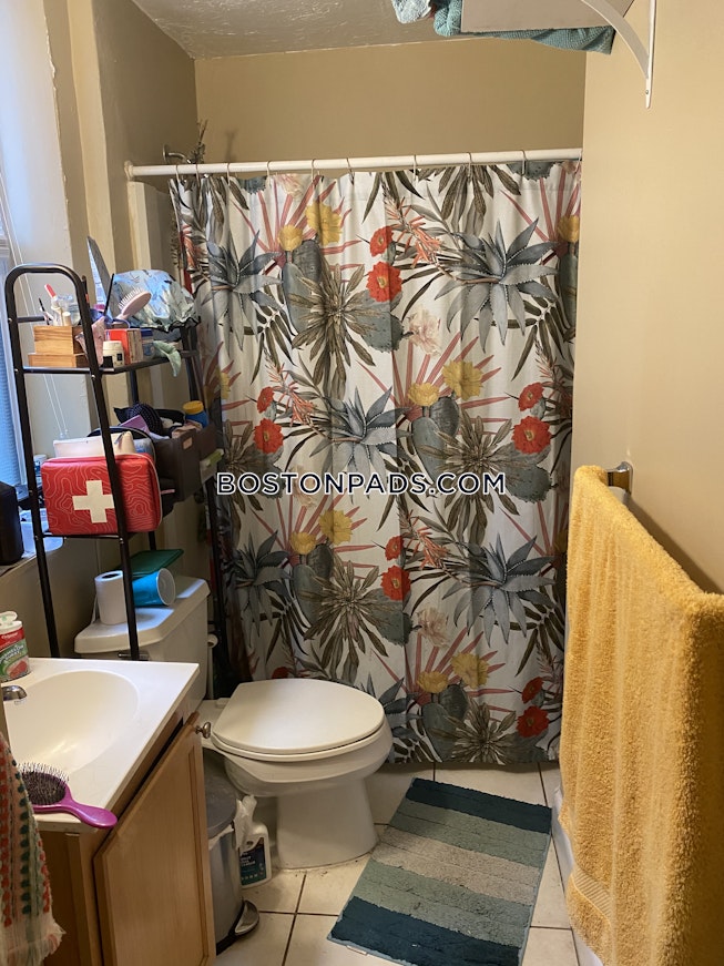 Boston - $2,995+ /mo