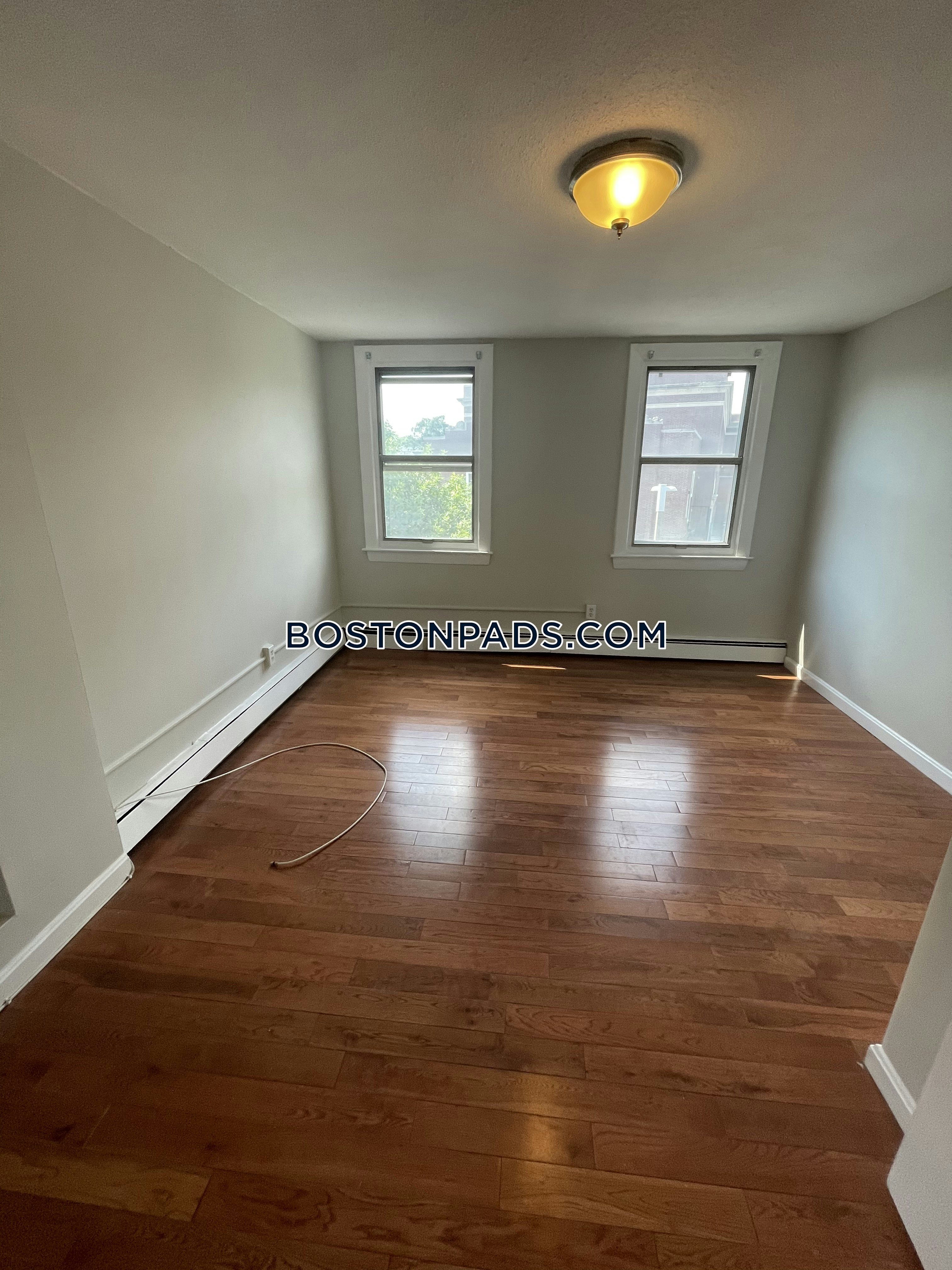 Boston - $2,925