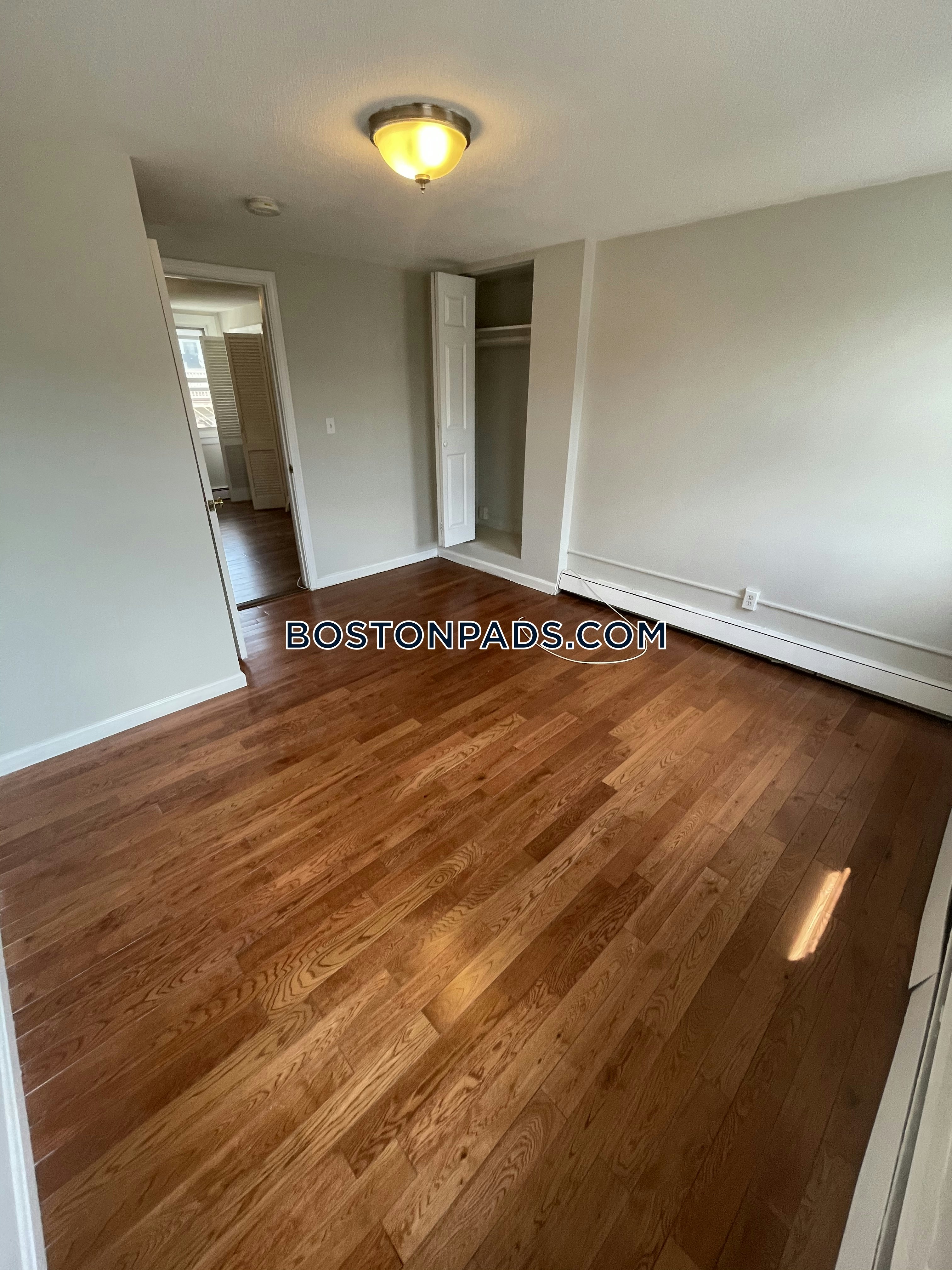 Boston - $2,925