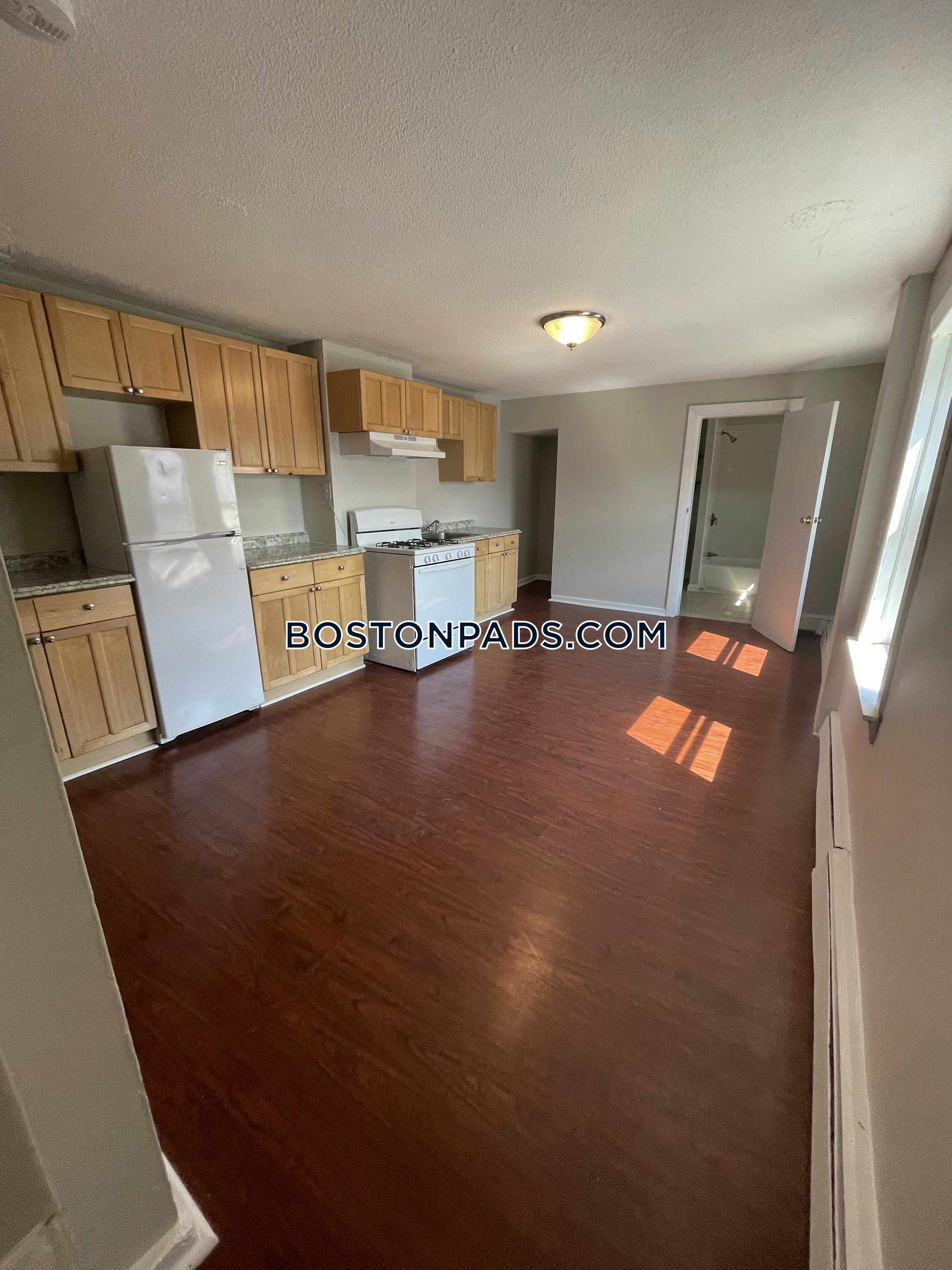 Boston - $2,925