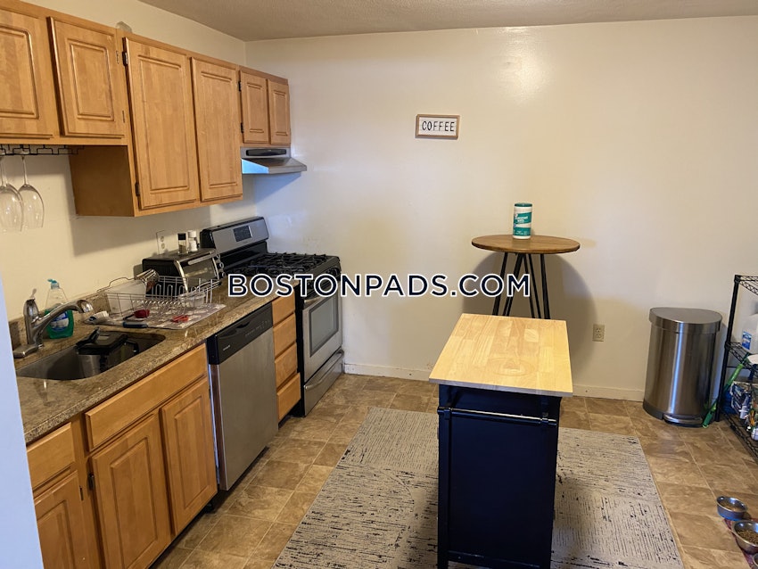 BOSTON - SOUTH BOSTON - ANDREW SQUARE - 2 Beds, 1 Bath - Image 4