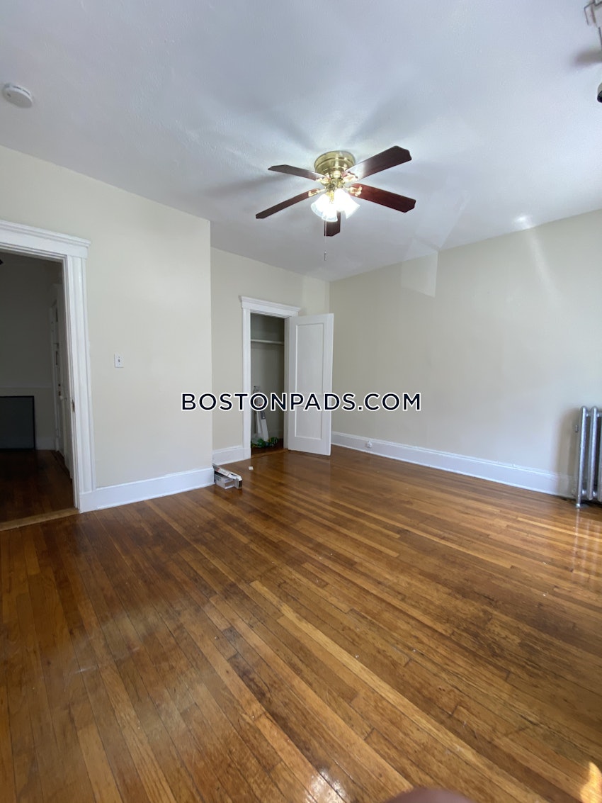 BOSTON - BRIGHTON - BOSTON COLLEGE - 2 Beds, 1 Bath - Image 26