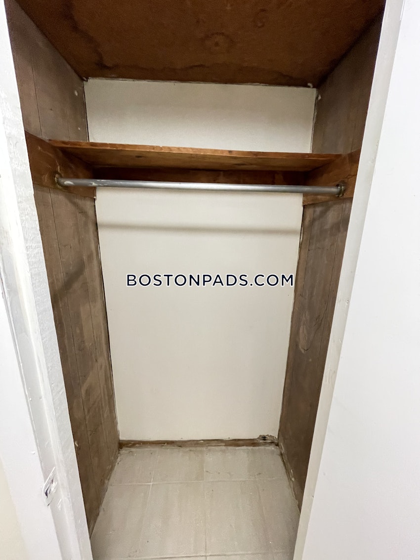 BOSTON - ALLSTON - 2 Beds, 1 Bath - Image 2