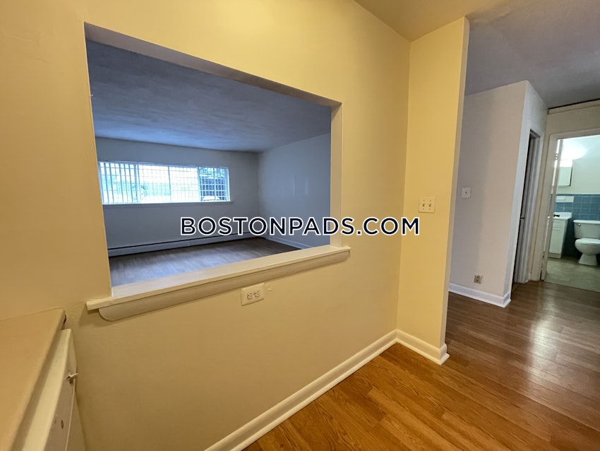 BOSTON - ALLSTON - 1 Bed, 1 Bath - Image 7